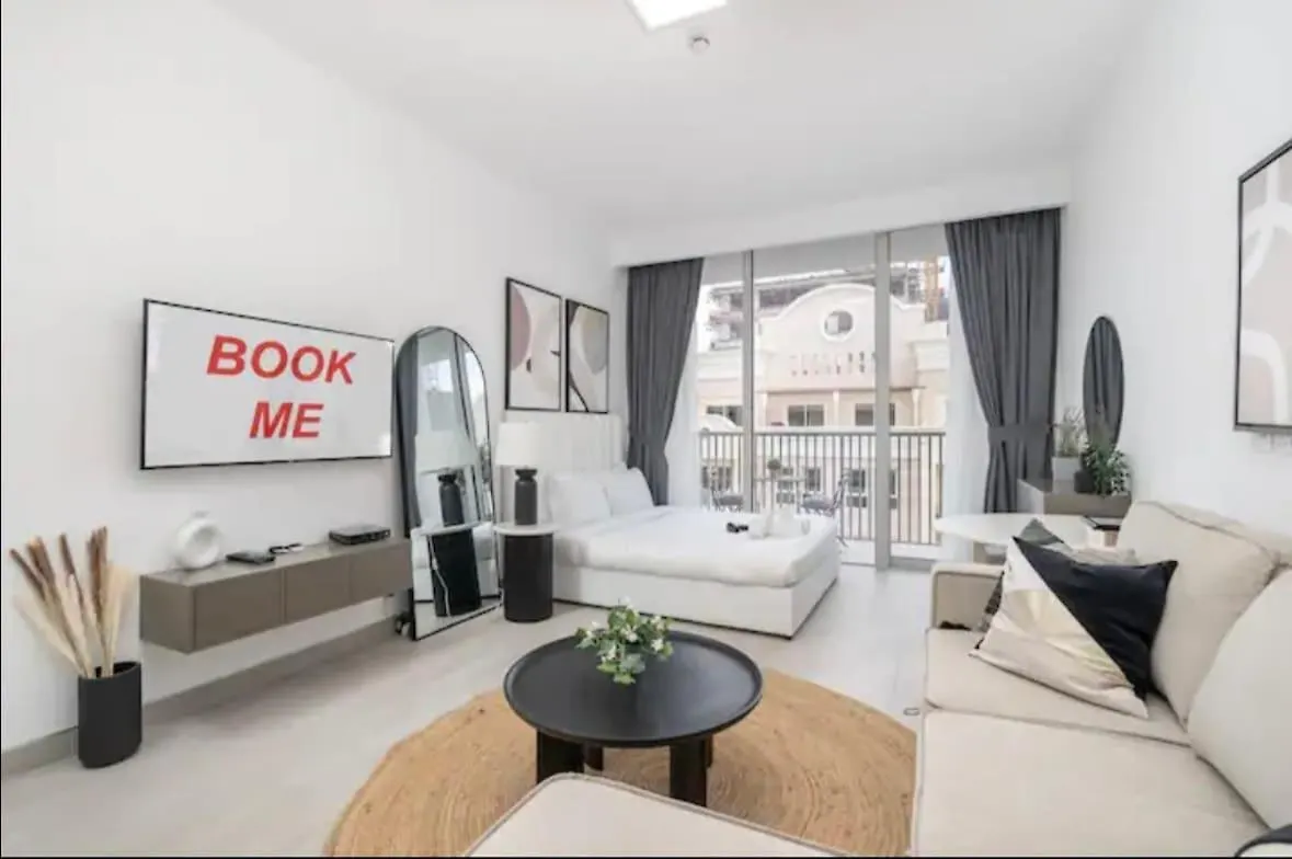 Jaw Dropping Studio In Luma21 location
